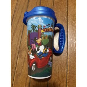 DISNEY PARKS ~  Plastic Cup Mug Travel Tumbler w/ Blue Lid Handle Rapid Fill